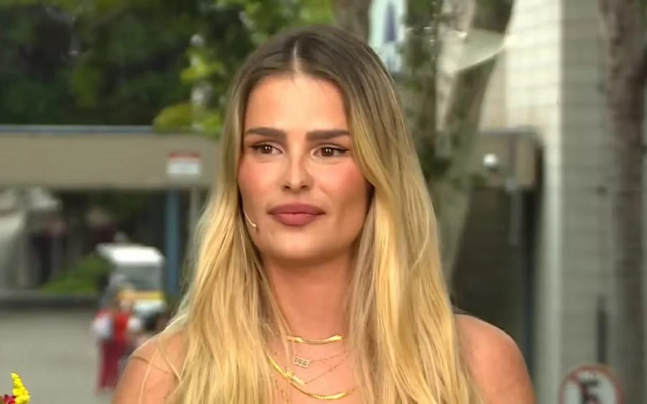 yasmin-brunet-vista-com-cigarro-eletr-nico-nos-est-dios-da-globo