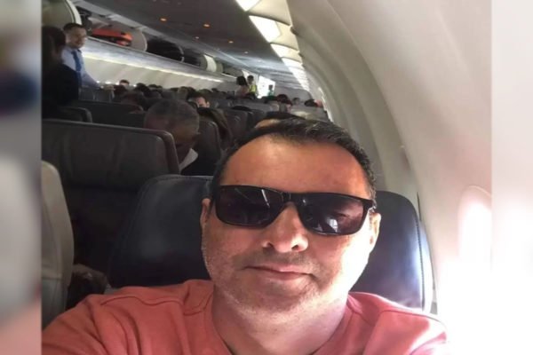 Jairo Souza, de 55 anos, era o piloto do avião de pequeno porte que caiu na manhã desta quinta-feira (14/3)