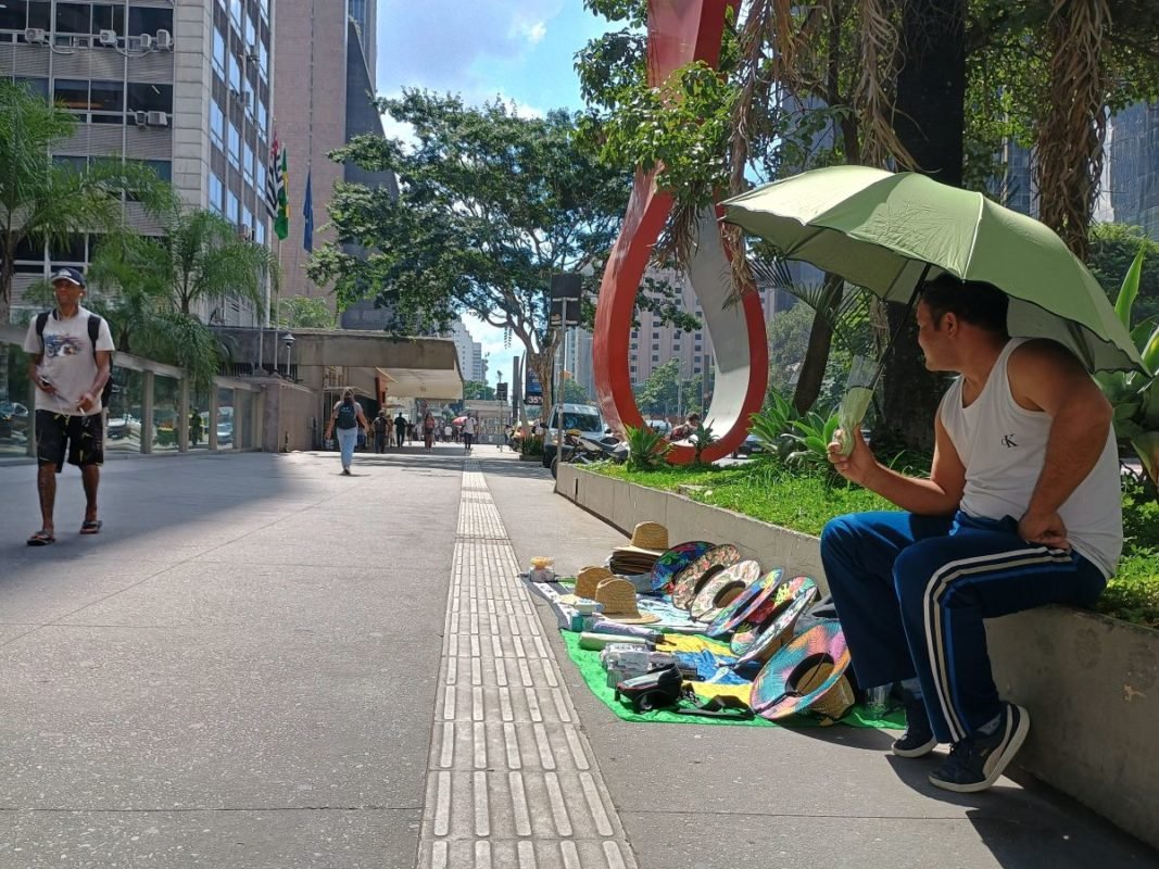 São Paulo tem dia mais quente do ano com 34,7ºC e bate recorde no mês – São  Bento em Foco – 24 horas de Notícias