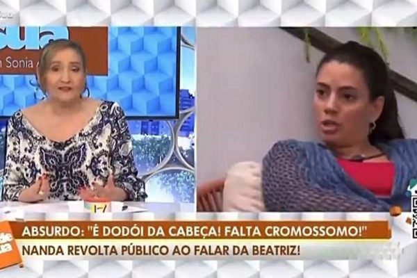 Print colorido da RedeTV com Sônia Abrão e Fernanda do BBB 24 - Metrópoles