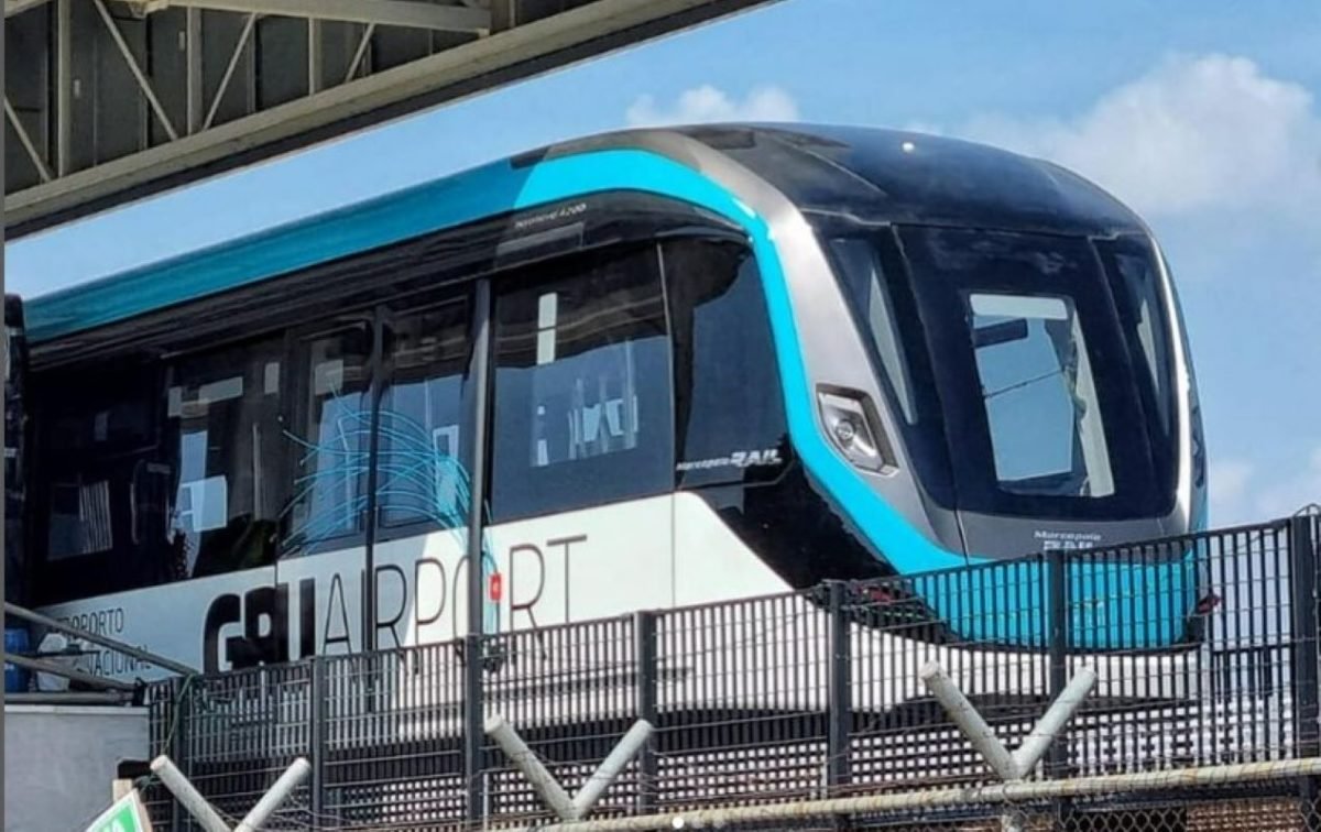 foto colorida de aeromóvel que ligará estação Aeroporto-Guarulhos da CPTM ao Aeroporto Internacional de SP - Metrópoles