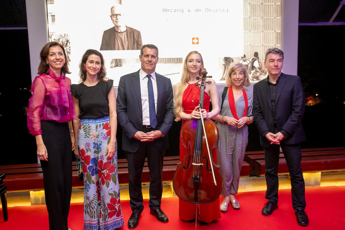 Enrica Battistutta, Clarice Miescher, Pietro Lazzeri, Alessandra Daninelle, Nicole Miescher e Tomislav Dushanov