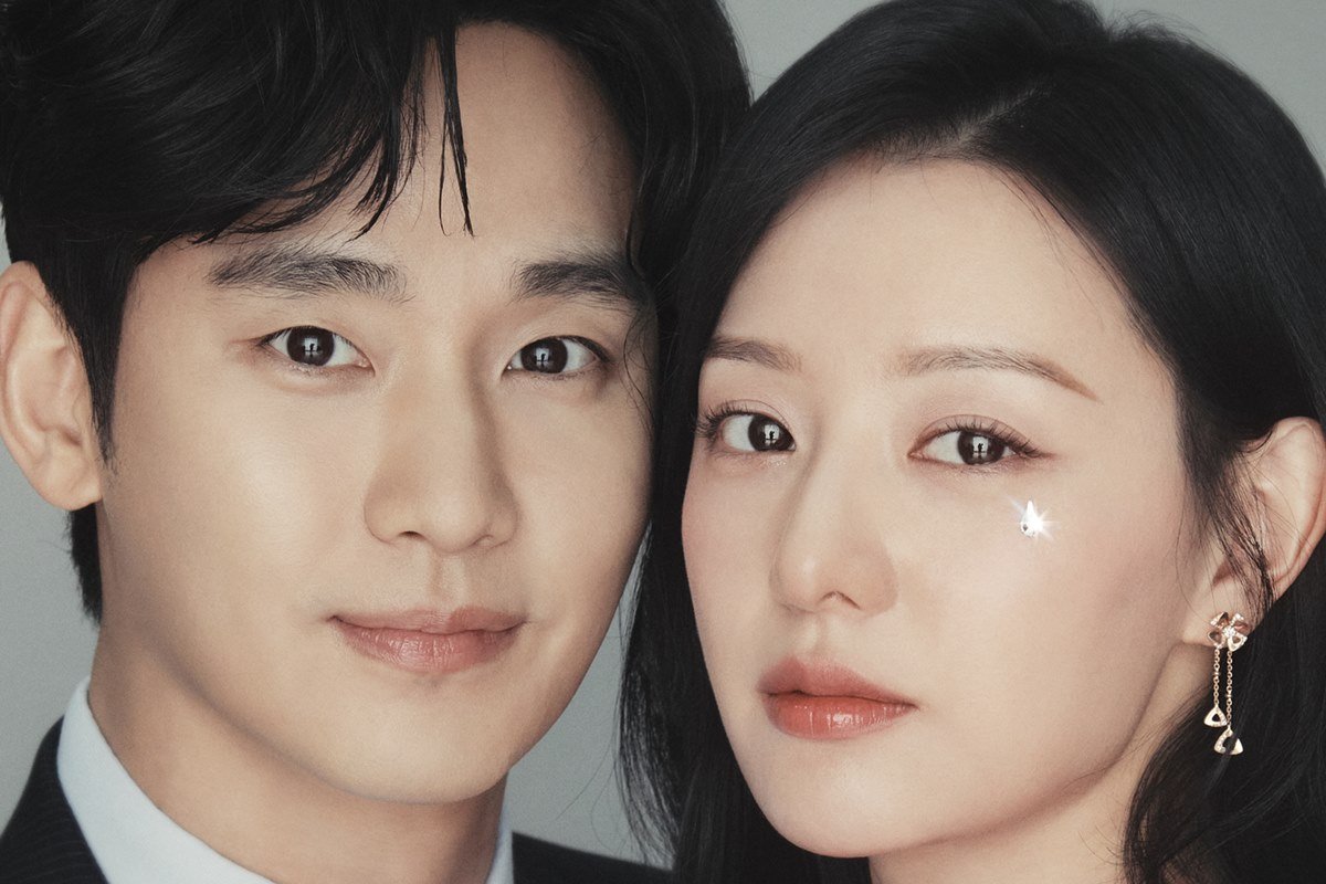 Kim Soo Hyun e Kim Ji Won em pôster de Rainha das Lágrimas - Metrópoles