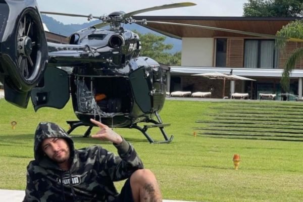 Neymar helicóptero