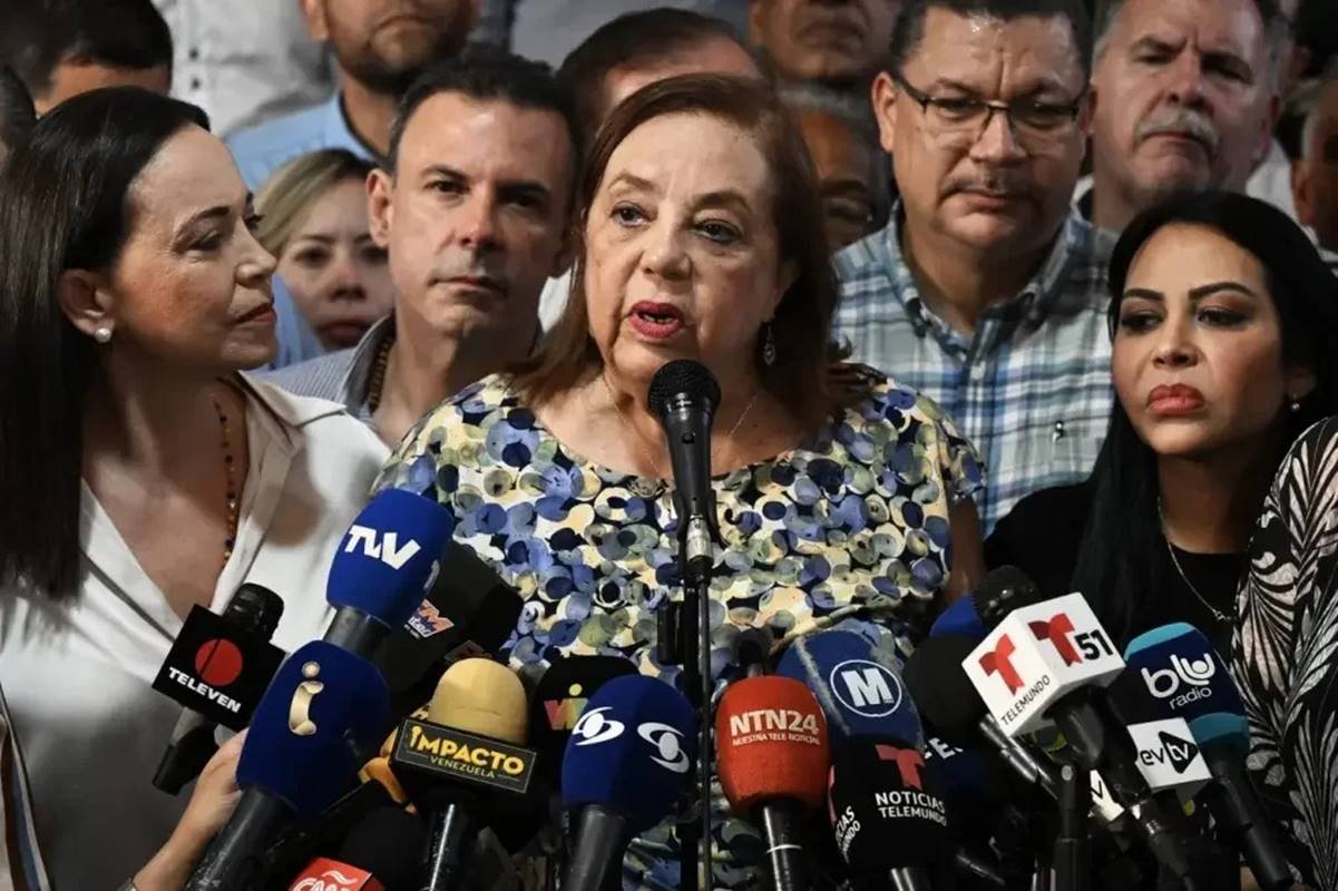 imagem colorida corina yoris candidata oposição maduro venezuela