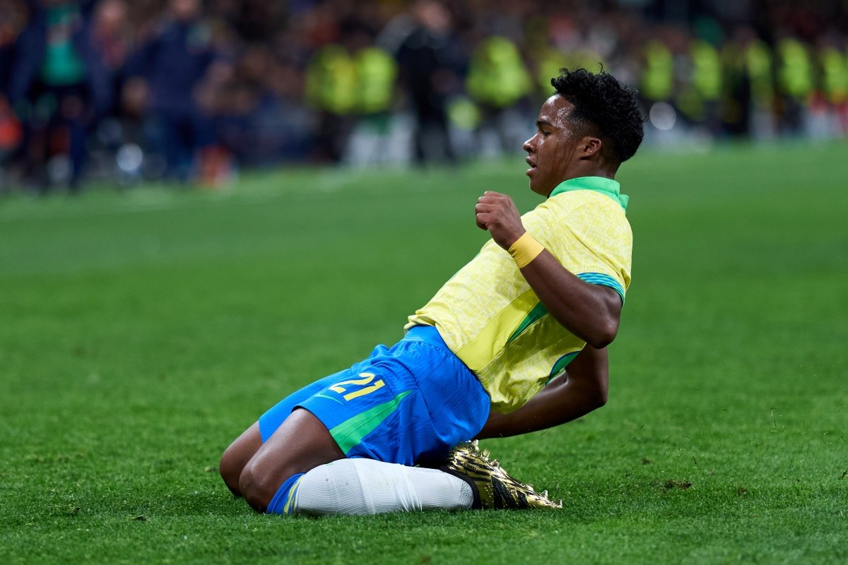 Endrick comemora novo gol pela Seleção Brasileira - Metrópoles