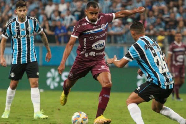 Gaúcho: Grêmio volta a vencer o Caxias e enfrenta o Juventude na final