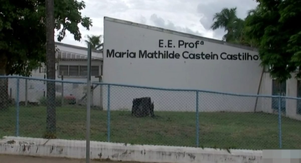 foto colorida de Fachada da Escola Estadual Maria Mathilde Castein Castilho, em Glicério (SP), onde estudante de 15 anos foi agredida por colegas - Metrópoles