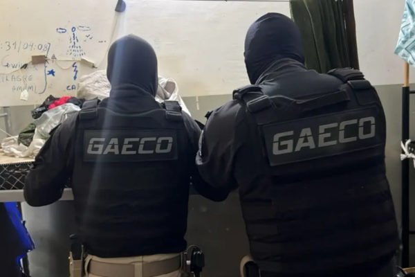 PM acusado de matar gerente de mercado tem mandado de pris&atilde;o decretado |  Metr&oacute;poles