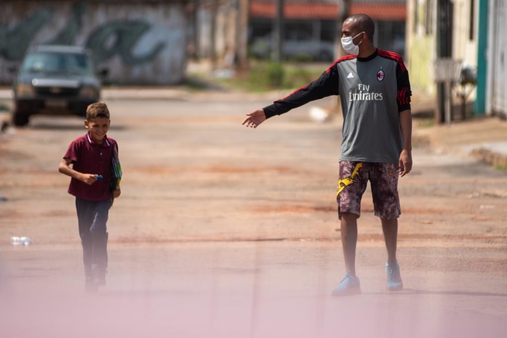 Preso injustamente por três anos no DF, Lucas Moreira da Silva é solto
