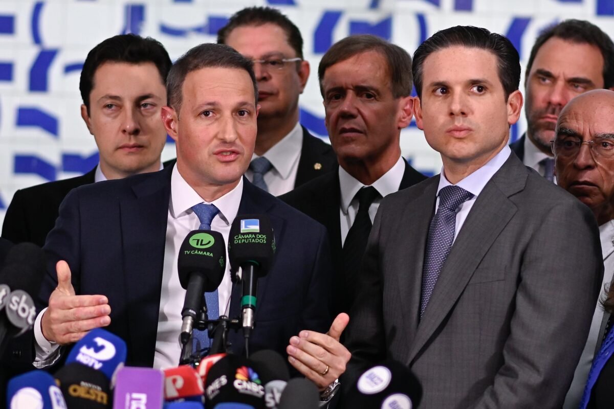 Com governadores, Motta confirma votação do PL Antifacção nesta terça