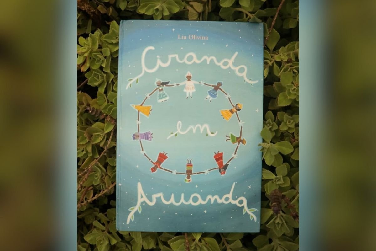 Escândalo na Escola: Polícia é Chamada Após Criança Desenhar Orixá em Atividade Escolar!