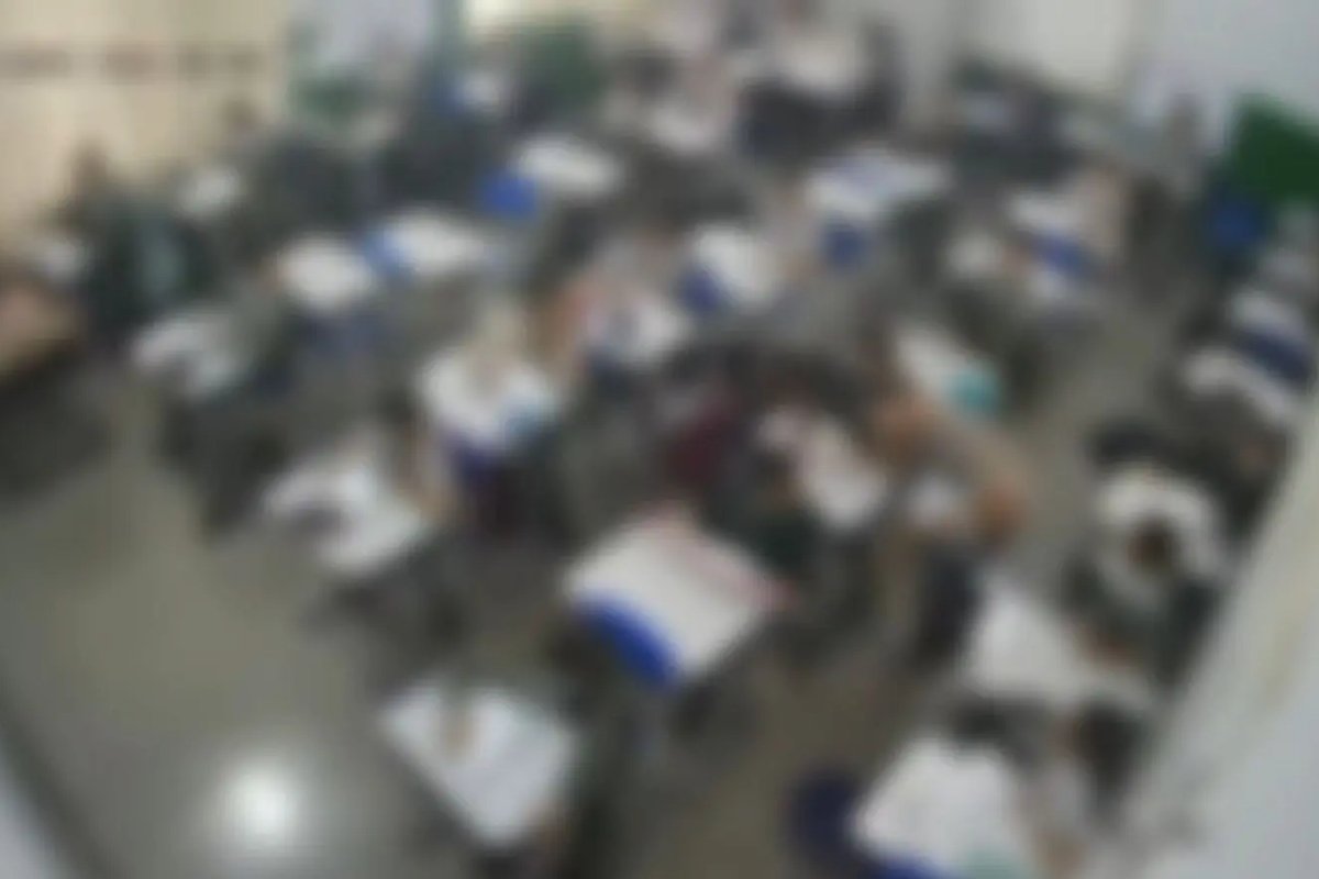 Justiça afasta professor que agrediu aluno em escola militarizada