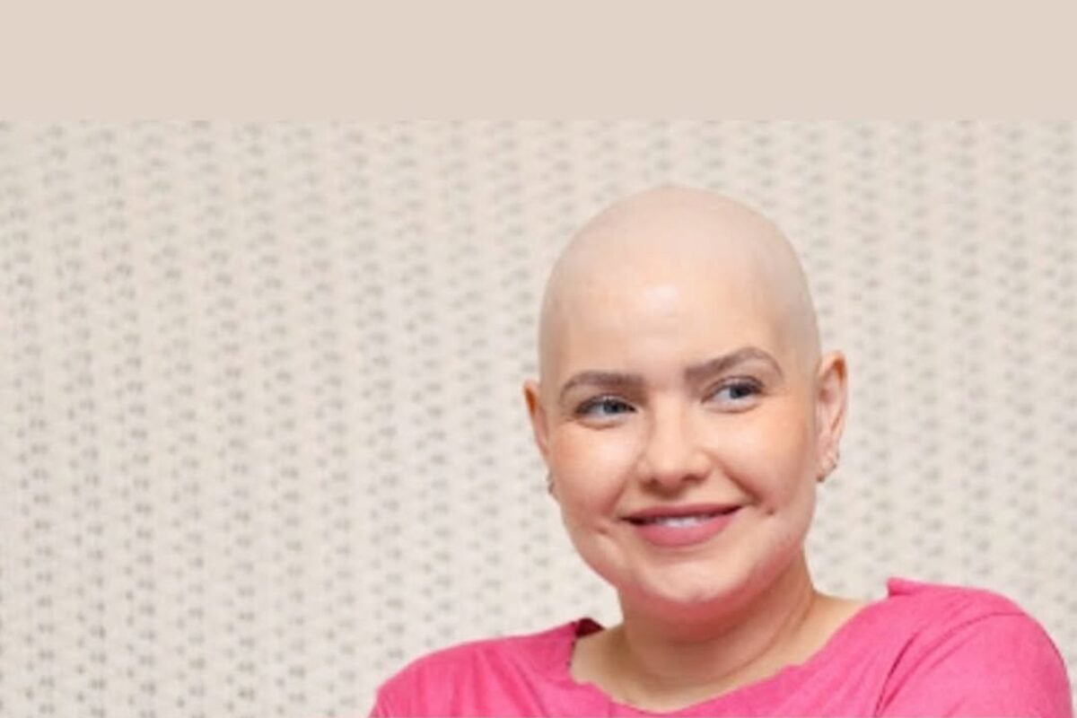 Cantora gospel celebra remissão do câncer diagnosticado na gravidez