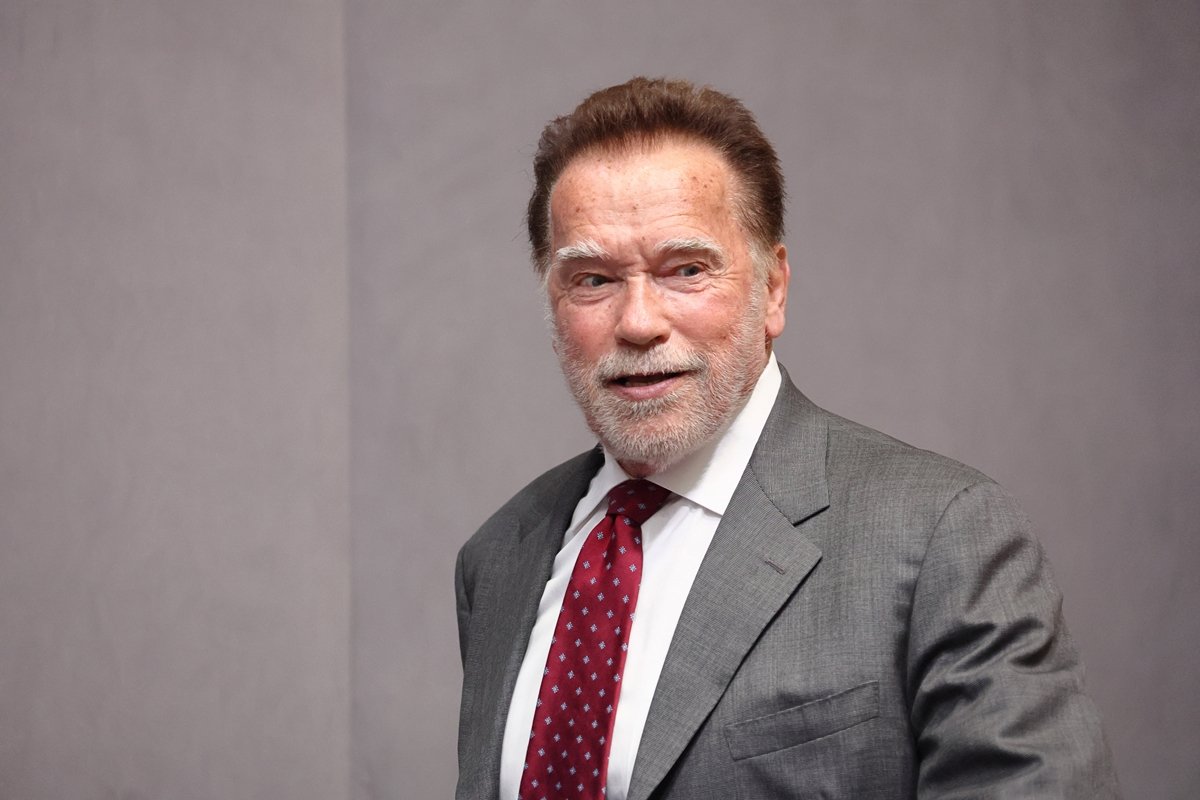 Arnold Schwarzenegger Revela: O Único Filme Que Merece um Remake Chega aos Cinemas!