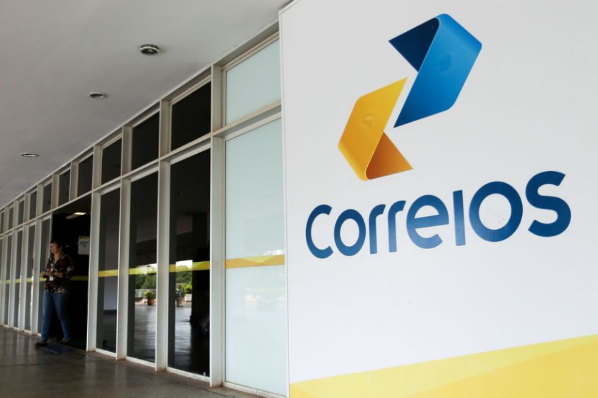 Em crise, Correios aprovam reestruturação com empréstimo e cortes