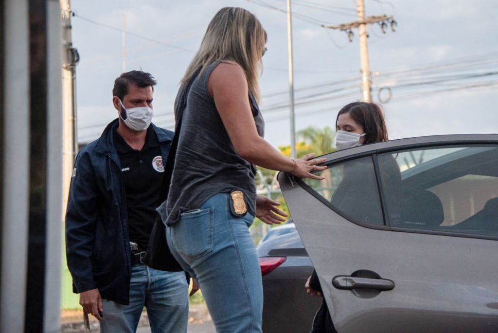 Pâmela Pantera, Capa da Playboy presa por tráfico, chega a 5ª delegacia de Polícia do DF