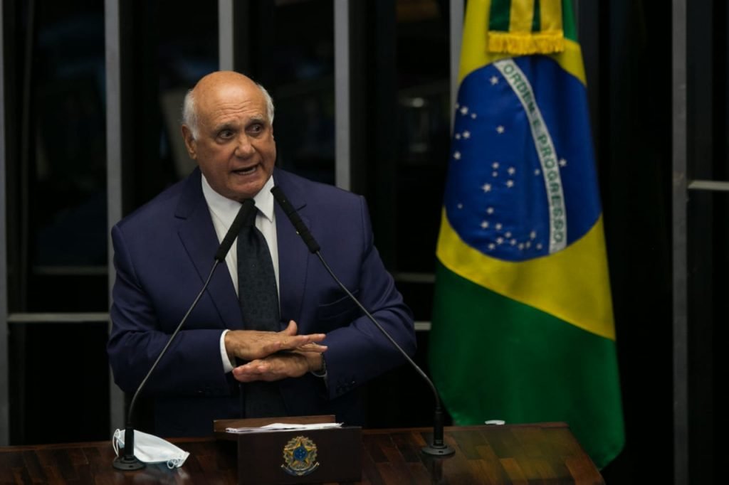 sessão de votação do novo presidente do Senado Federal 16