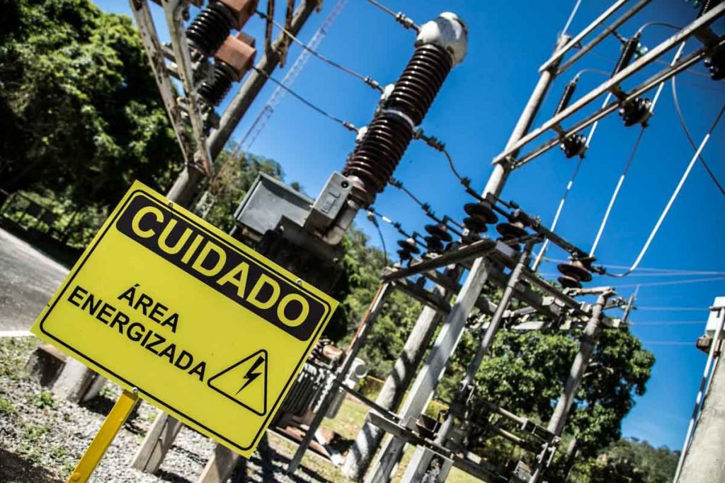 CEB companhia eletrica de brasilia