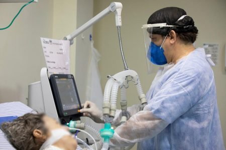 Hospital Ronaldo Gazolla, referência no tratamento de Covid no Rio de janeiro pacientes uti