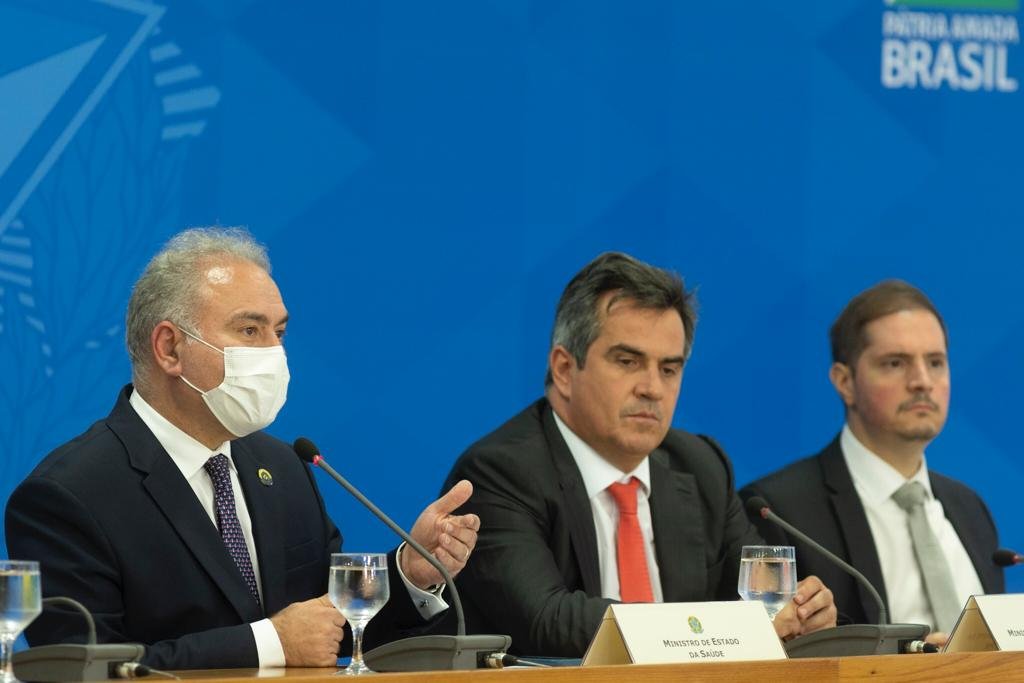 Coletiva de imprensa sobre passaporte de vacina com os Ministros Ciro Nogueira e Marcelo Queiroga, e Bruno Bianco, advogado-geral da União 10