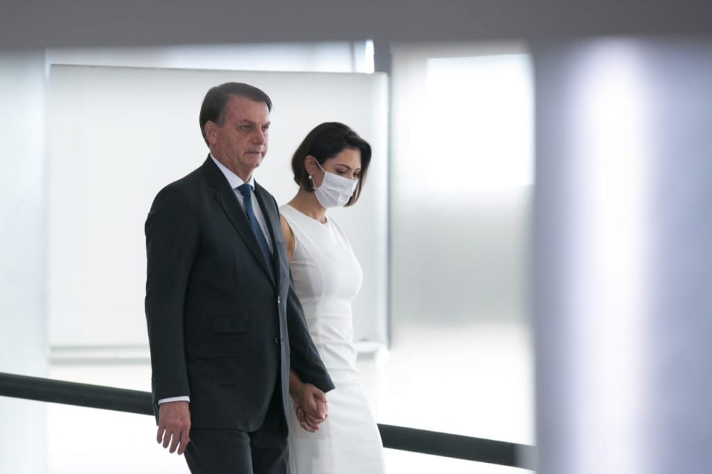 Presidente bolsonaro e Michelle bolsonaro durante Posse do novo ministro do turismo, Gilson Machado durante evento no planalto 1
