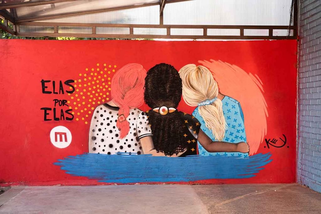 Elas por Elas